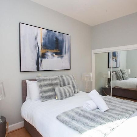 Modern And Refurbished Flat In Merchant City Glasgow Zewnętrze zdjęcie